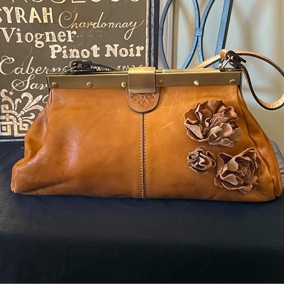 Patricia Nash Purse - Picture 1 of 5